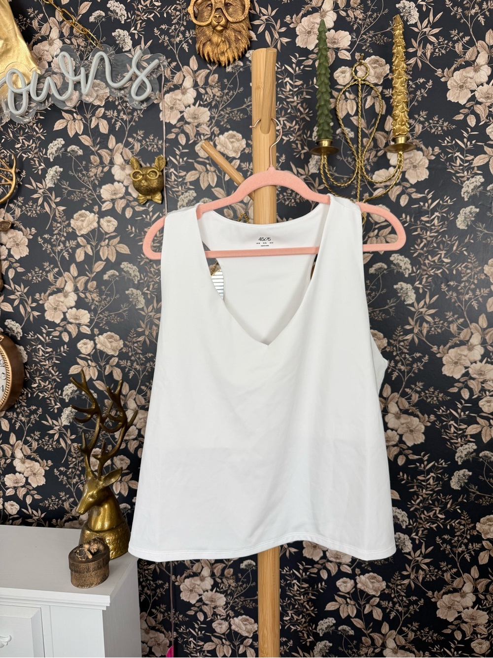 ASOS 4505 Curve Active V-Neck Racerback with Bra